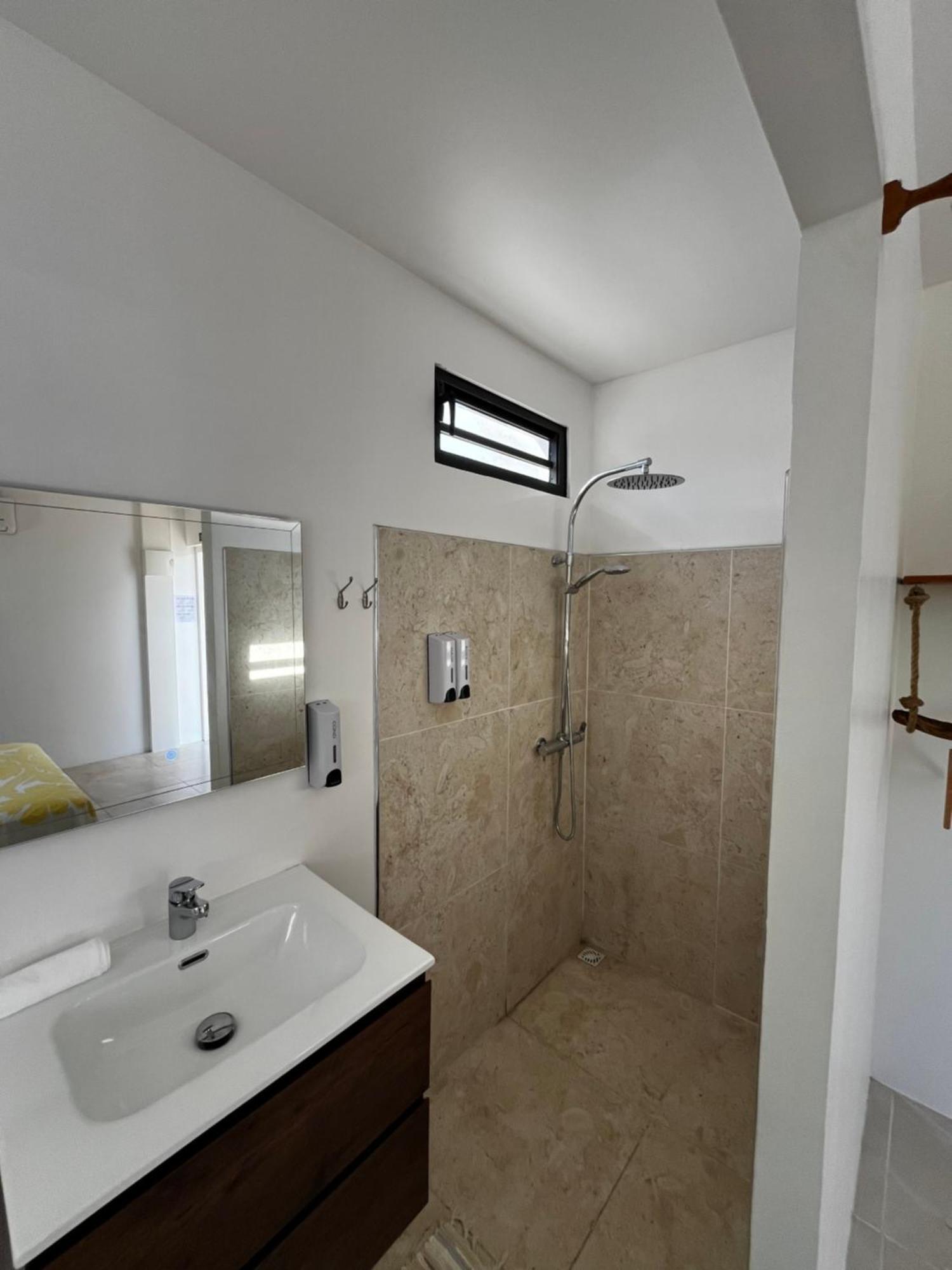 Moorea Chill And Beach Lodge Teavaro Esterno foto